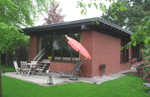 Gunne House | Comfortable vacation home on Lake Möhne