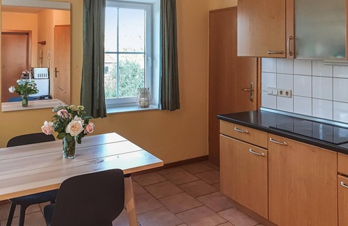 Gollwitz Apartment | Comfortably furnished vacation apartment on the second floor by the sea.