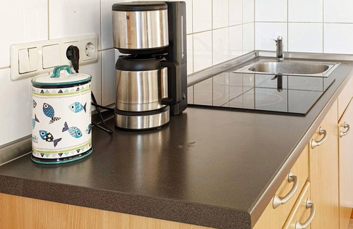 Gollwitz Apartment | Comfortably furnished vacation apartment on the second floor by the sea.