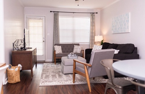 Athens Condo | COMFY 2 BR CONDO ON S. MILLEDGE. CLEAN AND CLOSE TO EVERYTHING! /A