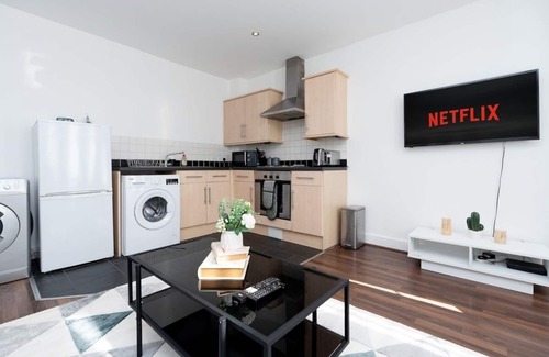 Shirley Apartment | Comfy 3-Bed Flat | Southampton
