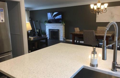 Highland Apartment | Comfy 3-Bedroom Home with Modern Upgrades
