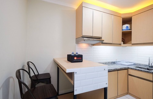 Kelapa Gading Barat Apartment | Comfy And Minimalist Studio At City Home Moi Apartment