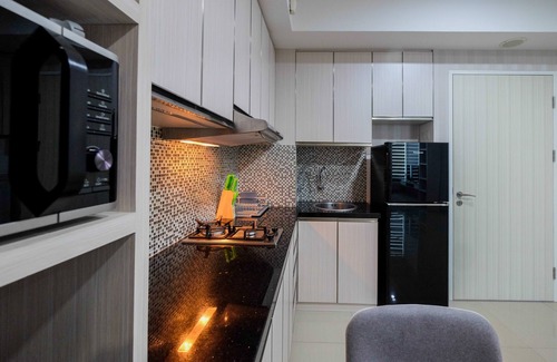 Pekayon Jaya Apartment | Comfy and Modern 2BR Grand Kamala Lagoon Apartment