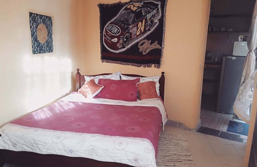 Naivasha Bed & Breakfast | Comfy and Serene 1-Bedroom minutes from lake Naivasha with a lake view ,Perfect