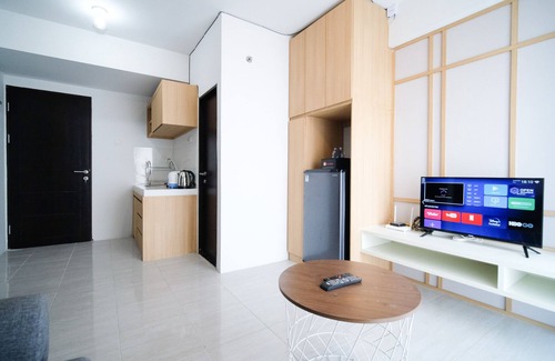 Sidoarjo Apartment | Comfy And Spacey 2Br Apartment At Suncity Residence