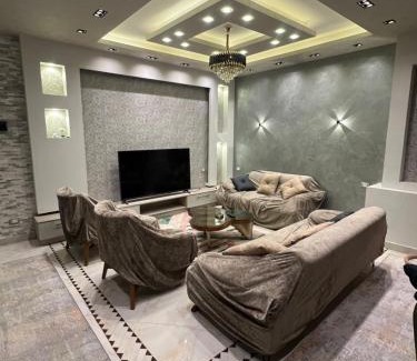 Faisal Apartment | Comfy and spacious two bedrooms apartment - 5 mins drive from bus station