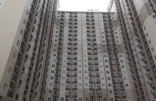 Pancawati Apartment | Comfy And Stylish Studio Podomoro Golf View Apartment By Travelio