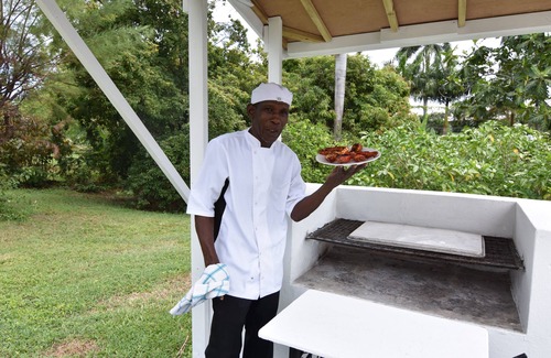 Mammee Bay Villa | Comfy bedrooms minutes away from beach, free WIFI, spa hut, BBQ,24-hour security