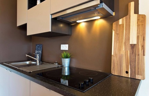 Uniao de Freguesias do Centro Apartment | Comfy Bright Flat w/Balcony by HostWise