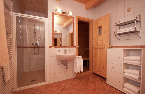 Altaussee Ski Chalet | Comfy Chalet in Altaussee near Ski Area