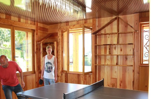 Le Thillot Apartment | Comfy chalet with a dishwasher, in the High Vosges