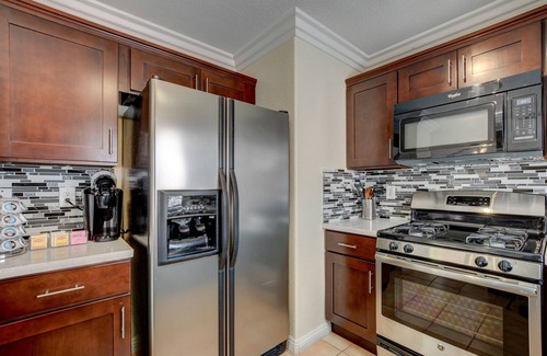 Enterprise House | Comfy, clean & quiet 3 bedroom house close to Strip, Airport & T-mobile arena