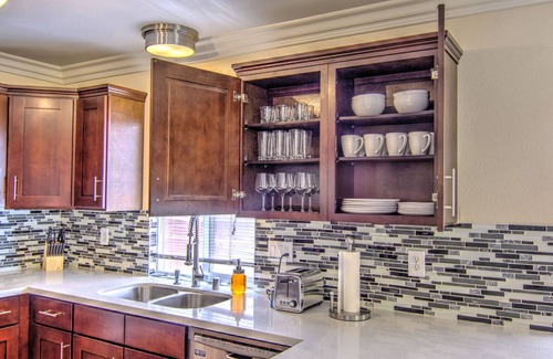 Enterprise House | Comfy, clean & quiet 3 bedroom house close to Strip, Airport & T-mobile arena