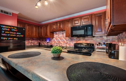 Huntsville Condo | Comfy Condo near Entertainment