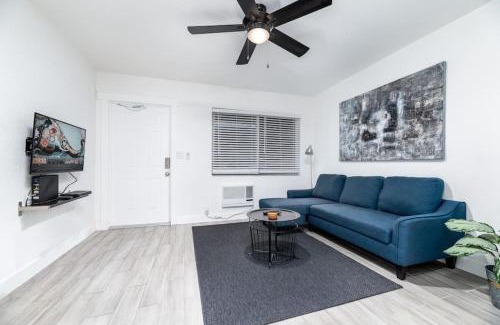 Middle River Terrace Apartment | Comfy Condos at Middle River Apt 2