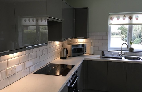 North Newnton House | Comfy, cosy, rural, getaway, Wiltshire - Relax and enjoy a peaceful getaway.