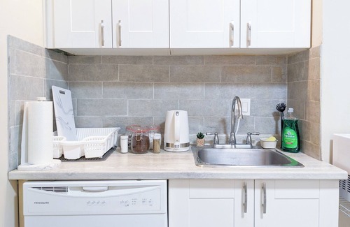 East Windsor House | Comfy dream 2 beds Netflix fast wifi