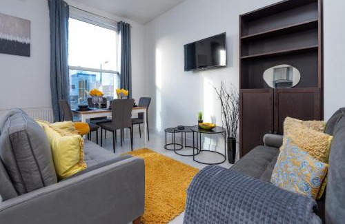 Harrow Road Apartment | Comfy Flat Near Portobello Road