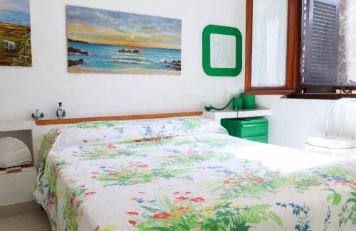 Pischina Salida Apartment | Comfy Flat W/Pool, Tennis Court & Private Beach!