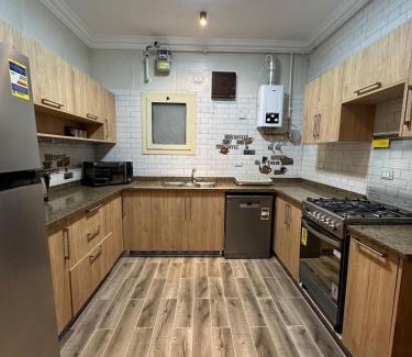 6th of October City Apartment | Comfy Home in Sheikh Zayed - Khamayel