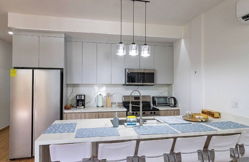 Sandy Bay Apartment | Comfy Island Escape: Close to Beach - Pool!