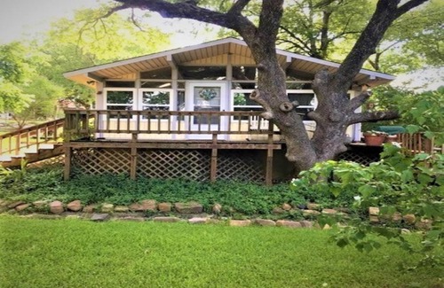 Pottsboro House | Comfy Lake Texoma Cabins