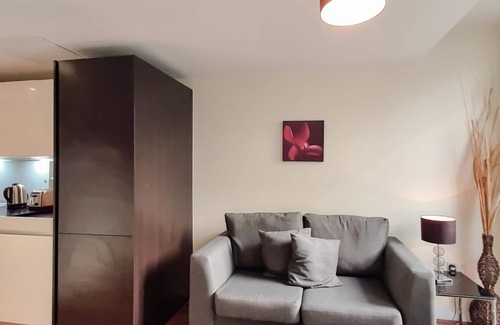 St Luke's Apartment | Comfy One Bedroom Apartment in City of London