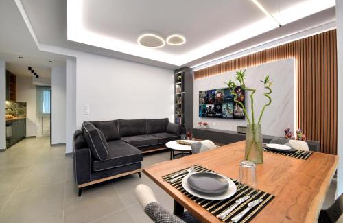 Attiki Apartment | Comfy Penthouse - 200m from Attiki Metro