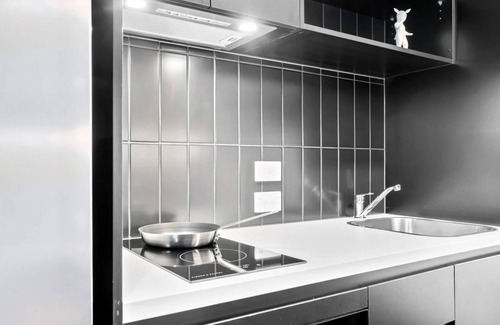 Adelaide Central Business District Apartment | Comfy stay at Switch Living in the Centre of Adelaide