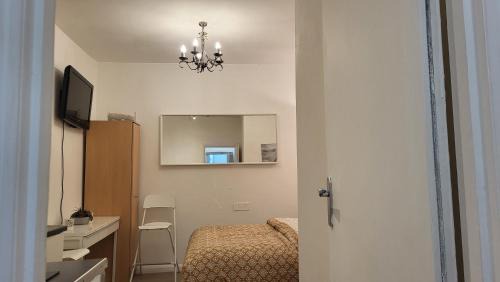 Stockwell Apartment | Comfy stay, Stockwell SW9