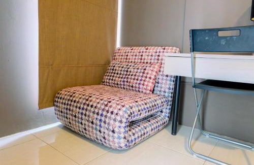 Tangerang Apartment | Comfy Studio Apartment at Skylounge Tamansari By Travelio