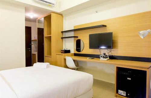 Cikarang Apartment | Comfy Studio Mustika Golf Apartment By Travelio