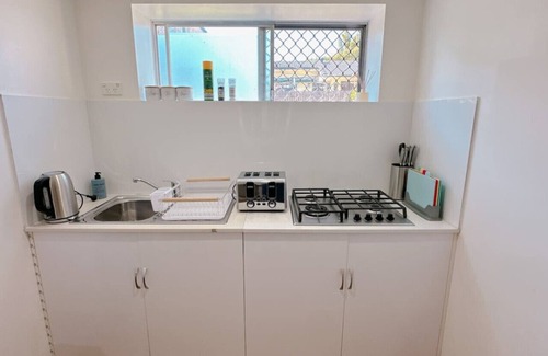 Sunnybank Hills Apartment | Comfy unit near Garden city Westfield w/Parking