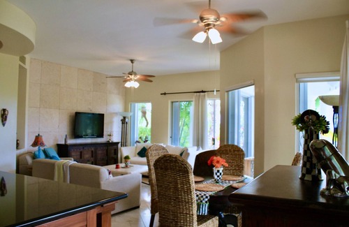 Palmilla Condo | Comfy vacation rental Property, Palmilla, Villas de Oro, Los Cabos!.