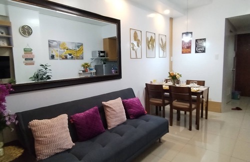 Barangay 76 Apartment | Comfystay at Shell Residences