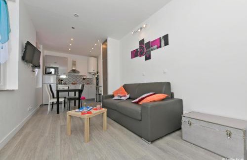 Saint-Quentin Apartment | Comme à la Maison - BELLEVUE