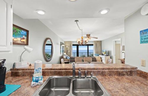Lower Grand Lagoon House | Commodore 0407
