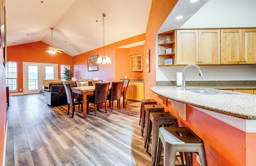 Lago Vista Apartment | Community Perks: Scenic Lake Travis Getaway!