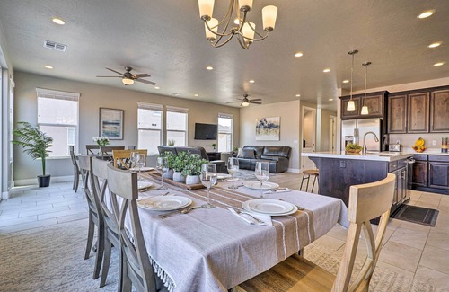 Sienna Hills House | Community Pool & Private Hot Tub: Washington Home!