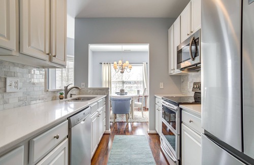 Rehoboth Beach Condo | Community Pool & Private Balcony: Chic Lewes Gem