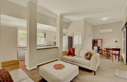 Como Apartment | Como Executive Apartment