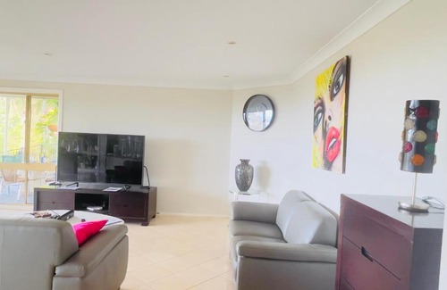 Mudgeeraba House | Como Guest Suite