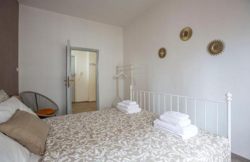 Lecco Apartment | [Como Lake]-Near Historic Center