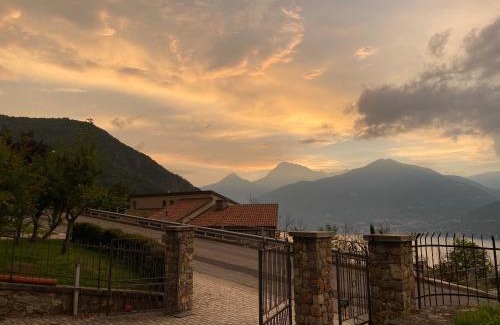 Naggio Apartment | Como Lake Samlu House - Menaggio