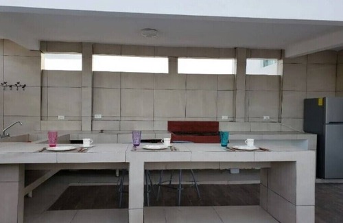 S.M. 57 House | Comoda Habitacion Oshun