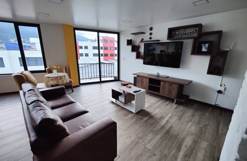 Kennedy Apartment | Comodo Apartamento en La Kennedy, Norte de Quito