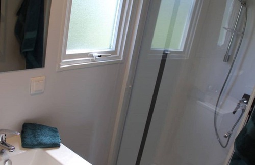 De Veenhoop Ski Chalet | Compact 4 person chalet in Friesland