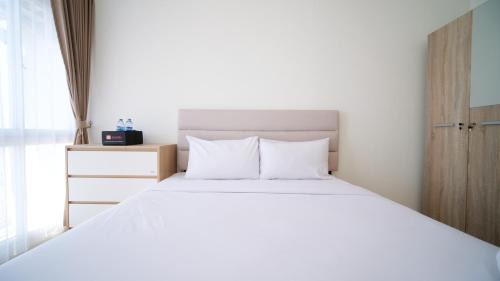 Surabaya Apartment | Compact and Strategic Studio at Bale Hinggil Apartment By Travelio
