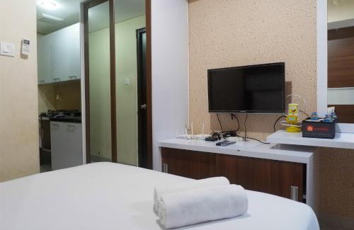 Surabaya Apartment | Compact Studio Room at Tamansari Papilio Apartment By Travelio